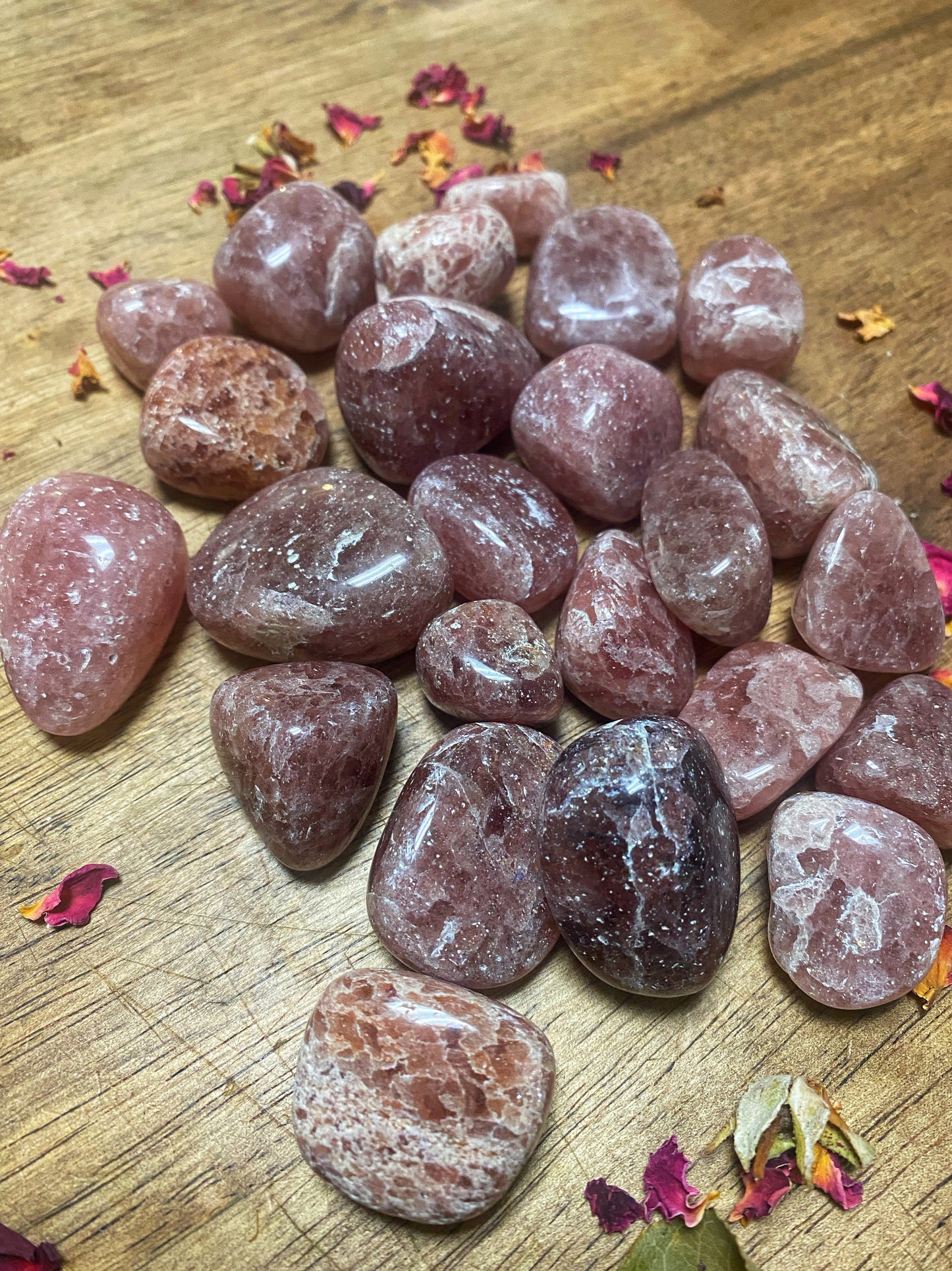 Strawberry Quartz | Tumbled
