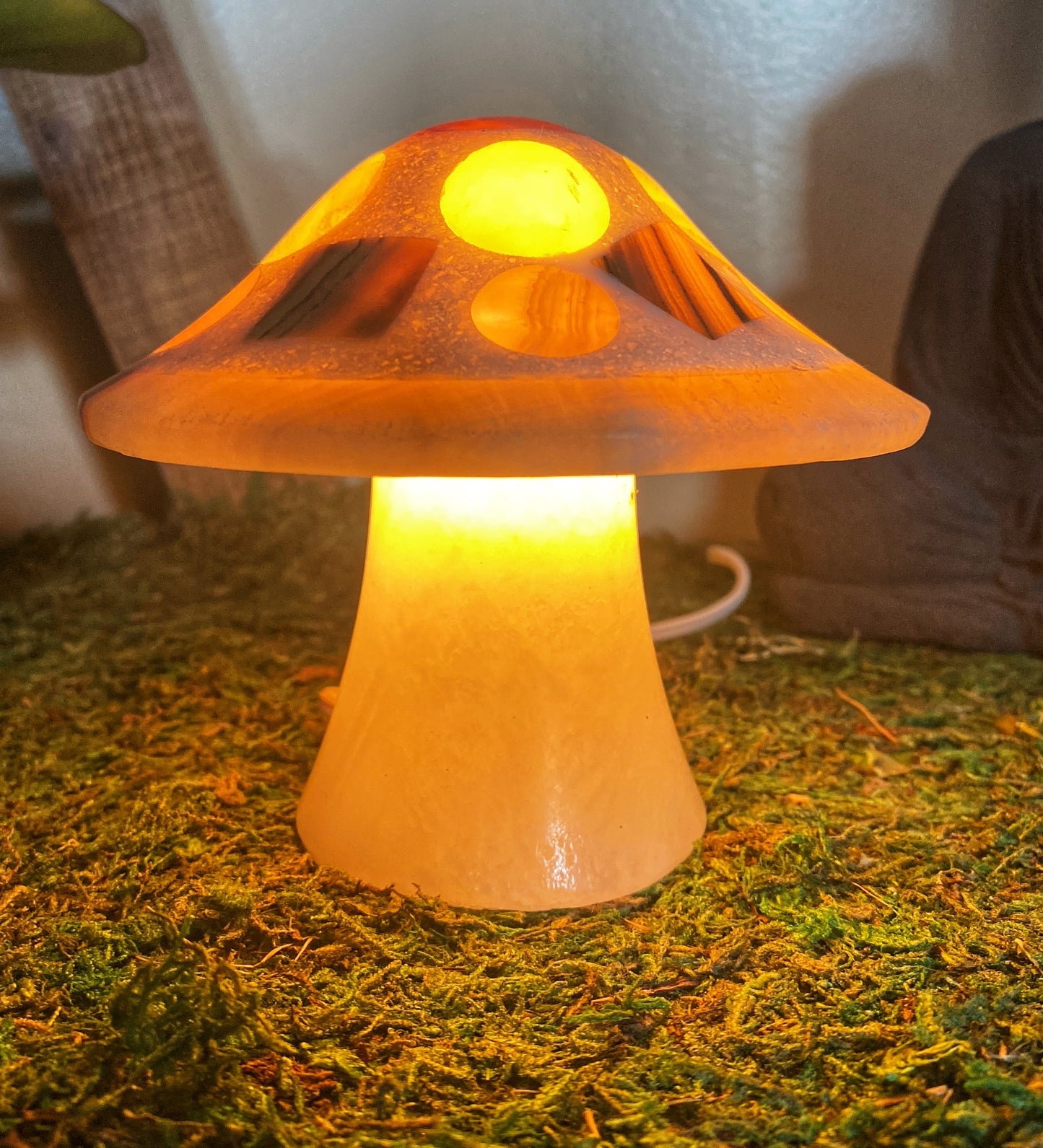 Mexican Onyx Crystal Mushroom Lamp