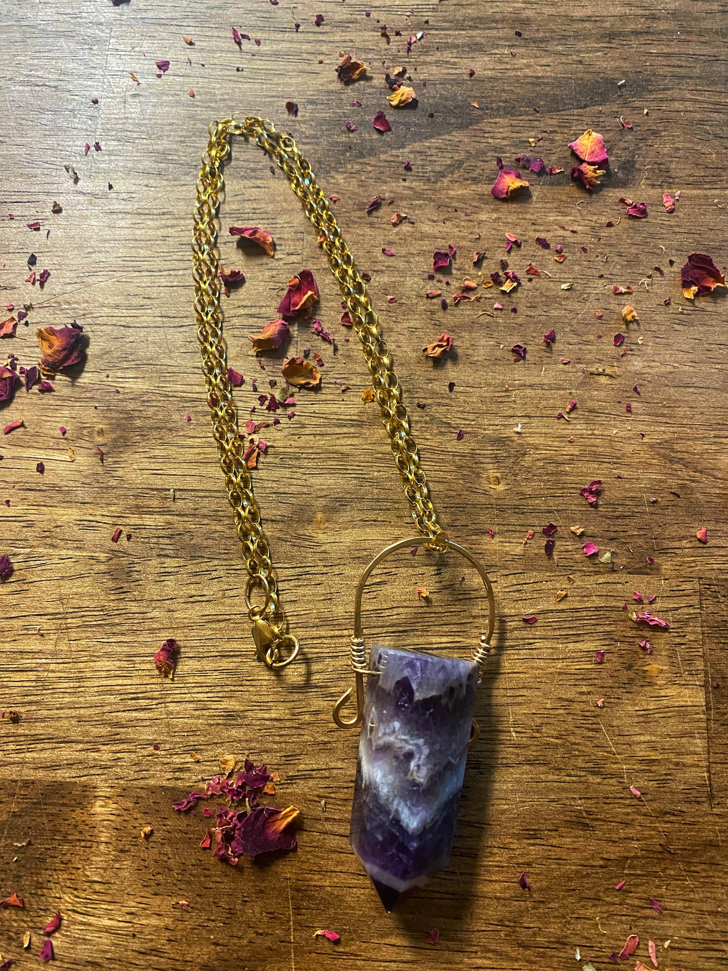 Chevron Amethyst Obelisk Point Necklace | Gold-filled