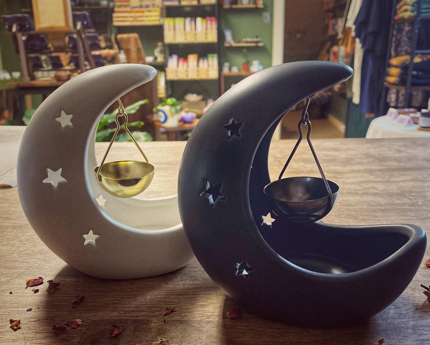 Crescent Moon Hanging Oil Burner